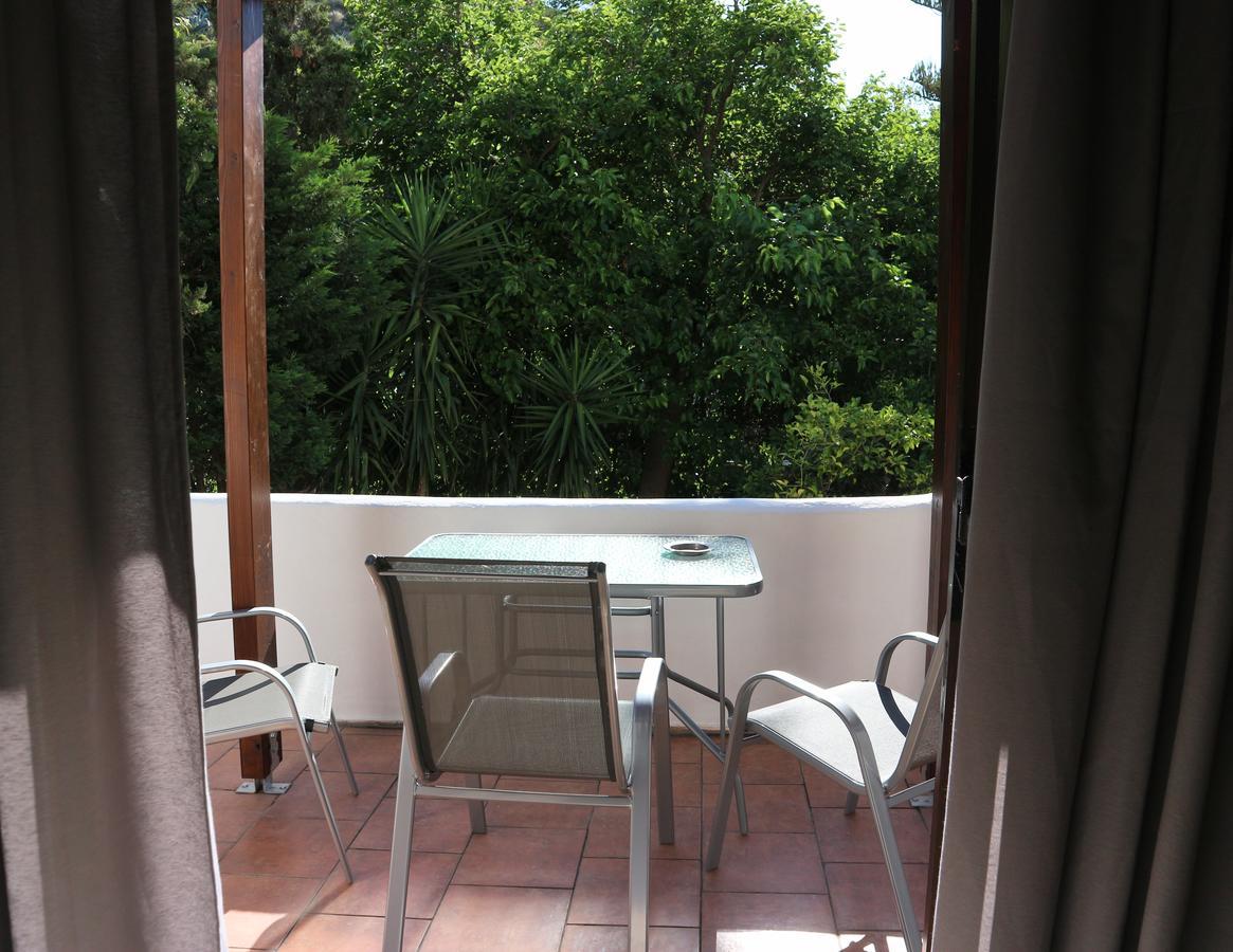 פלטניאס Oliaria Apartments מראה חיצוני תמונה