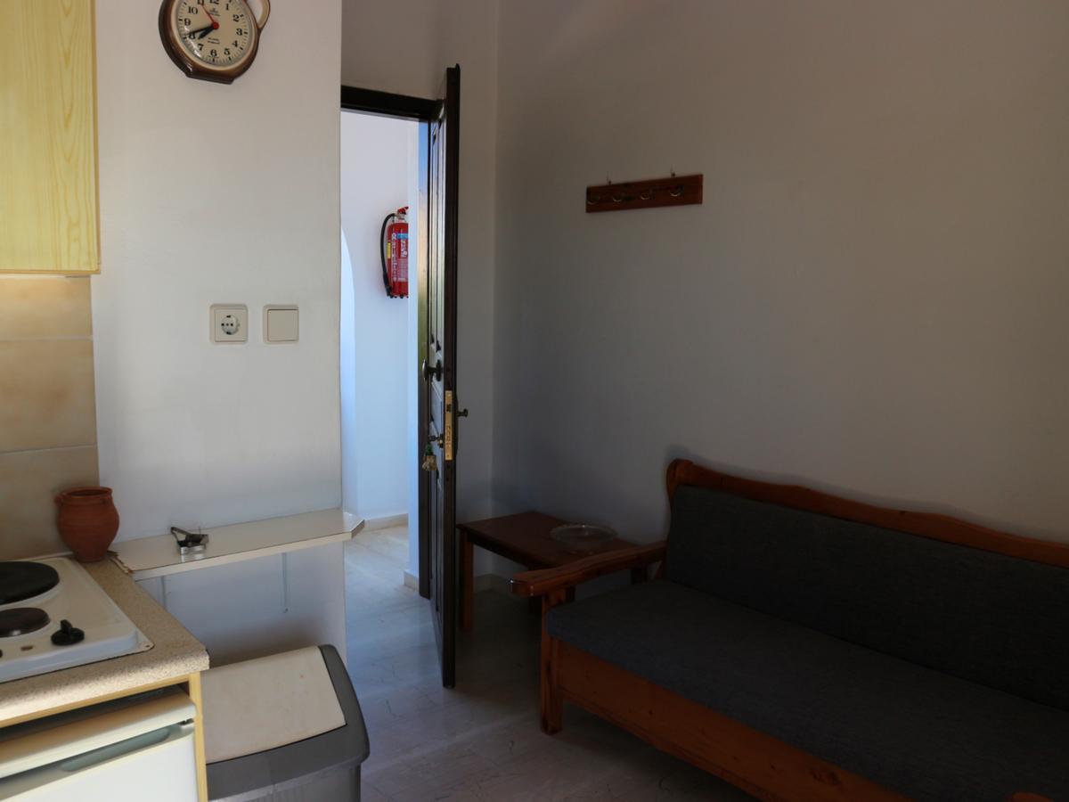 פלטניאס Oliaria Apartments מראה חיצוני תמונה