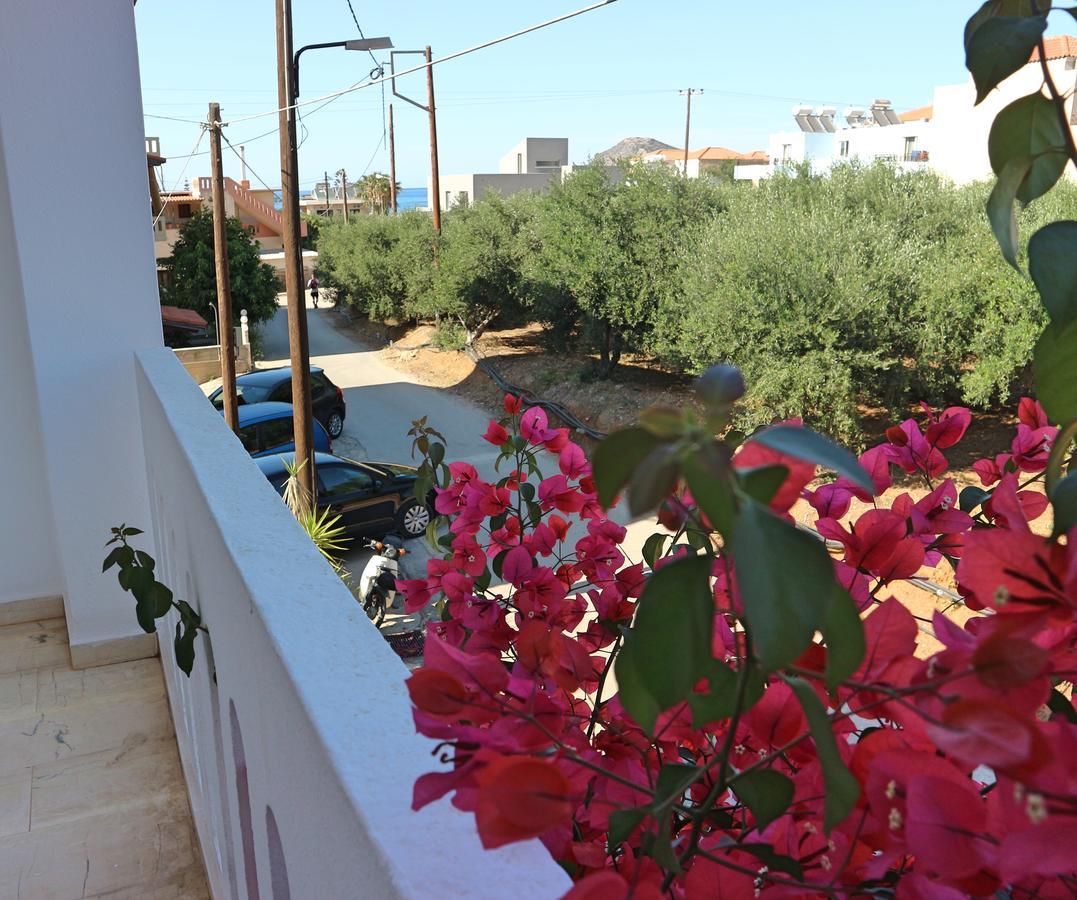 פלטניאס Oliaria Apartments מראה חיצוני תמונה