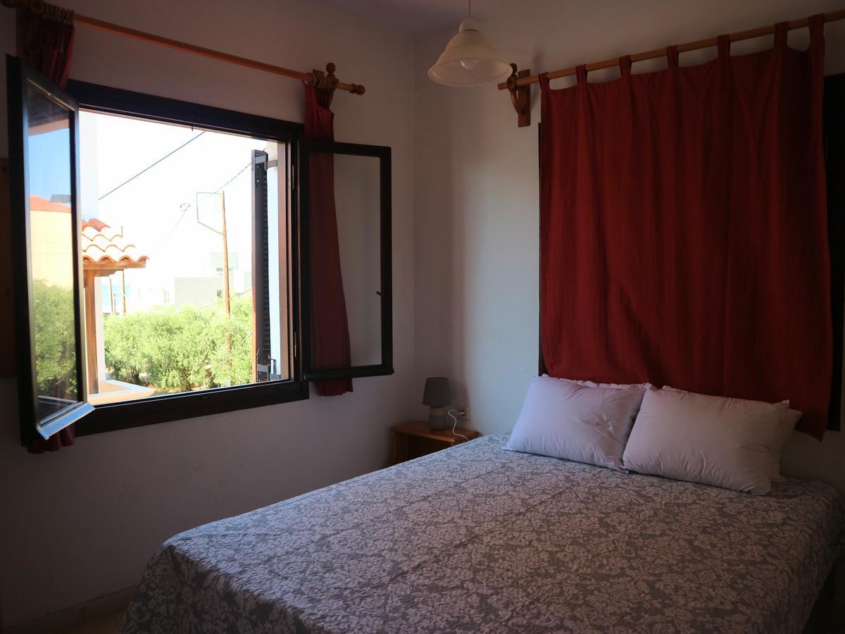 פלטניאס Oliaria Apartments מראה חיצוני תמונה